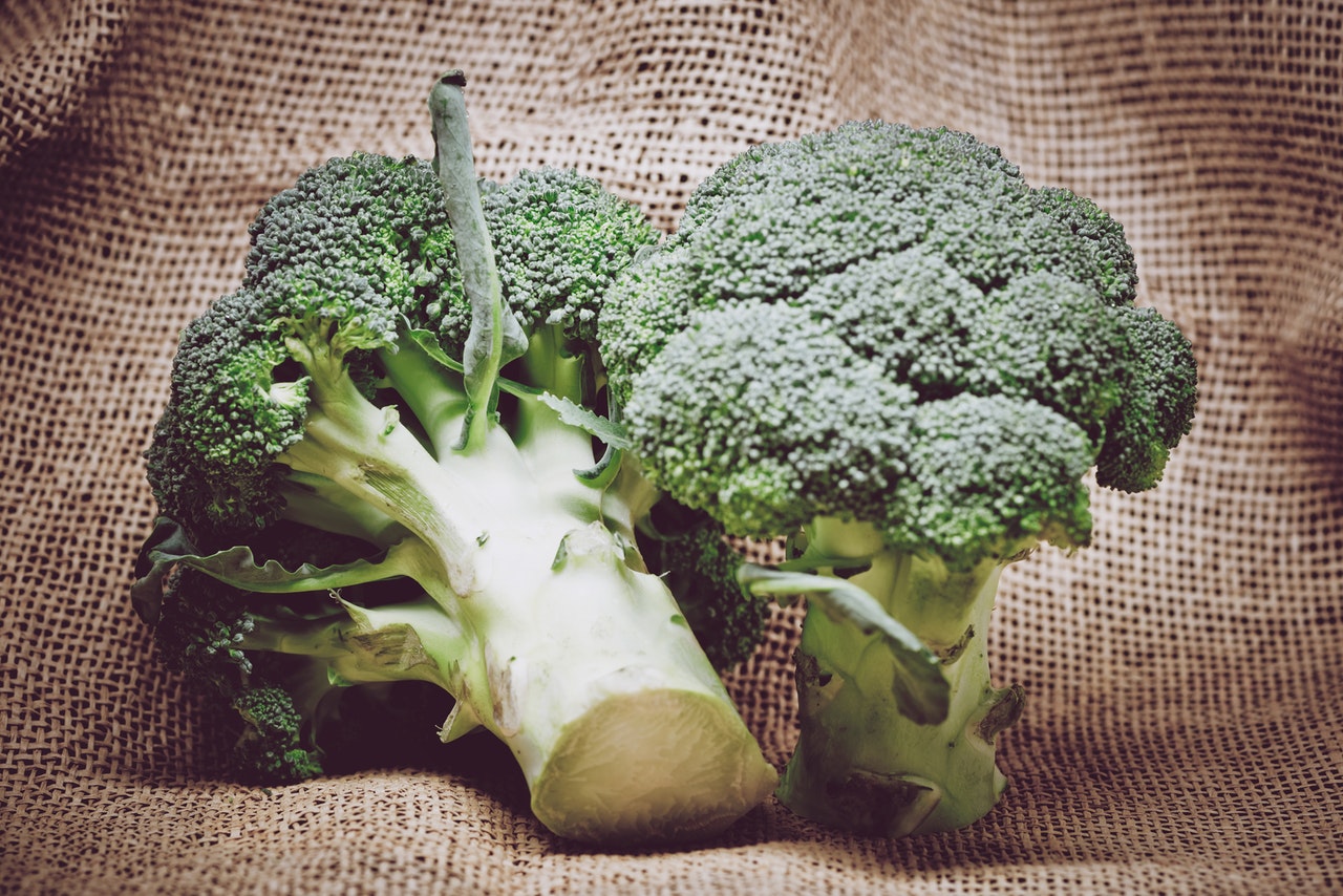 agriculture-broccoli-close-up-close-up-399629.jpg.jpg